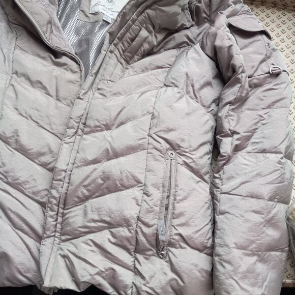 Puffy jacket - Picture 3 of 7